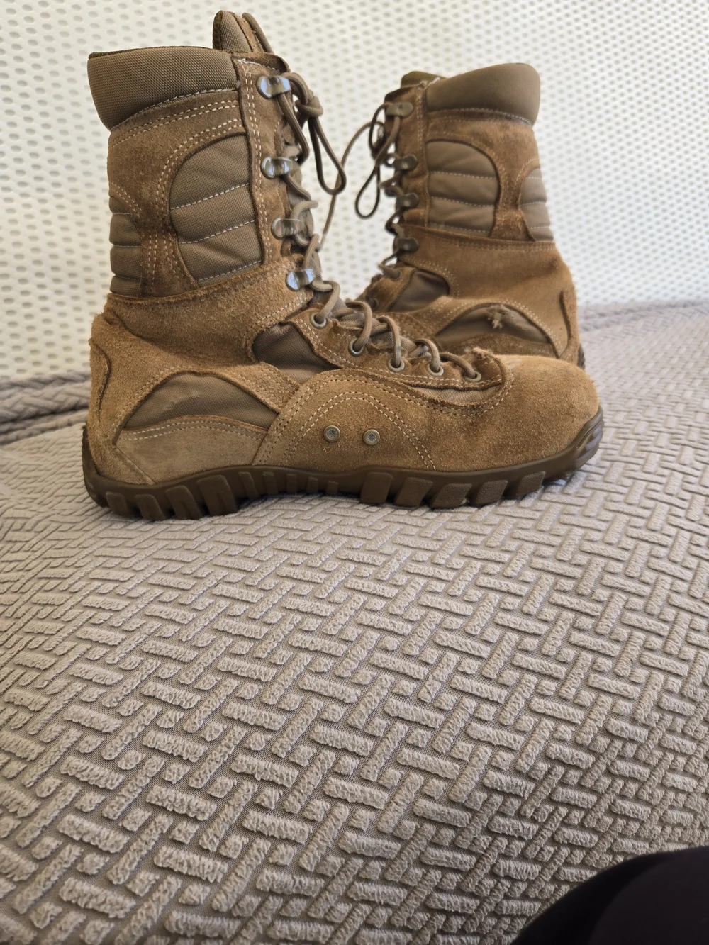 Belleville C320 Ultra Light Assault Boots Size 10.0 R